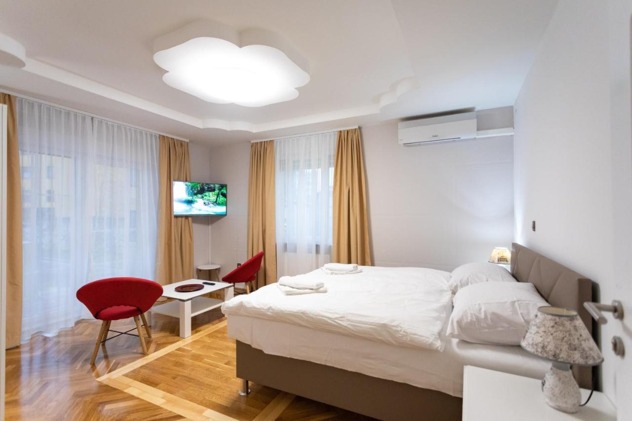Apartments And Rooms Rubina Laibach Exterior foto